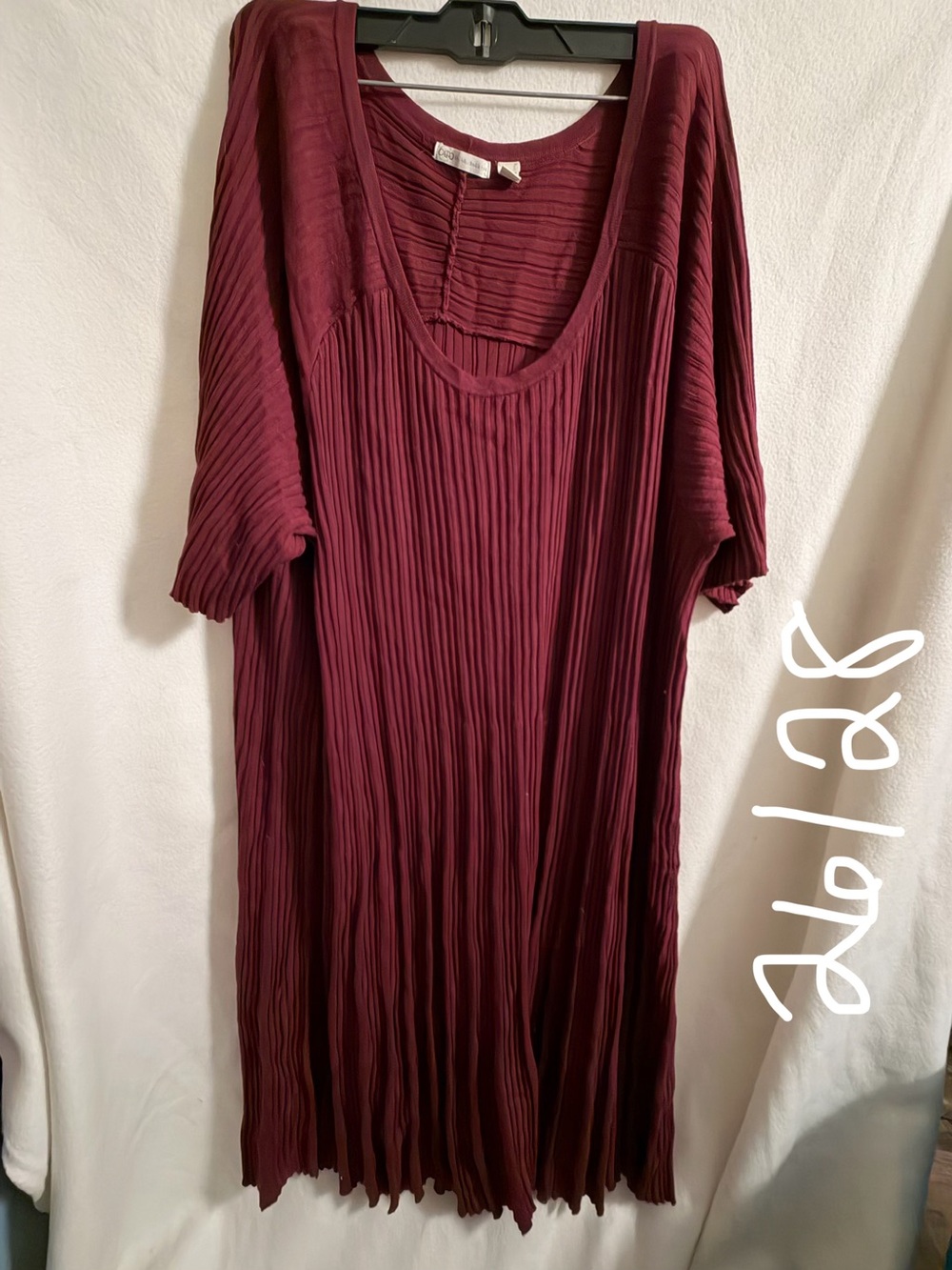 Pleated Scoop Neck Women's Dress - Burgundy